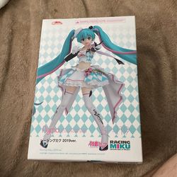 Authentic Figma Racing Hatsune Miku 2019