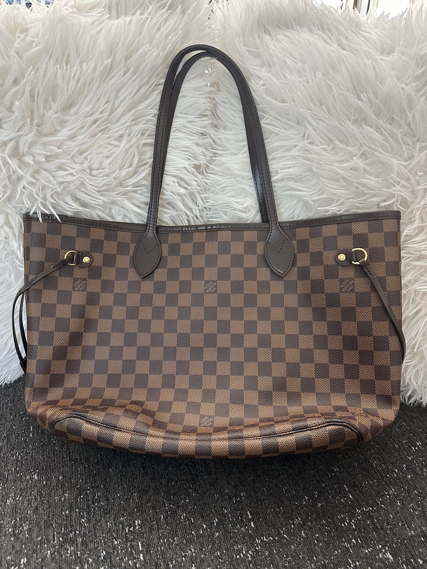 Louis Vuitton Neverfull MM Damier Ebene Tote Bag