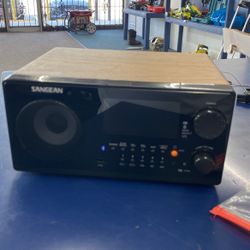 Sangean WR-22