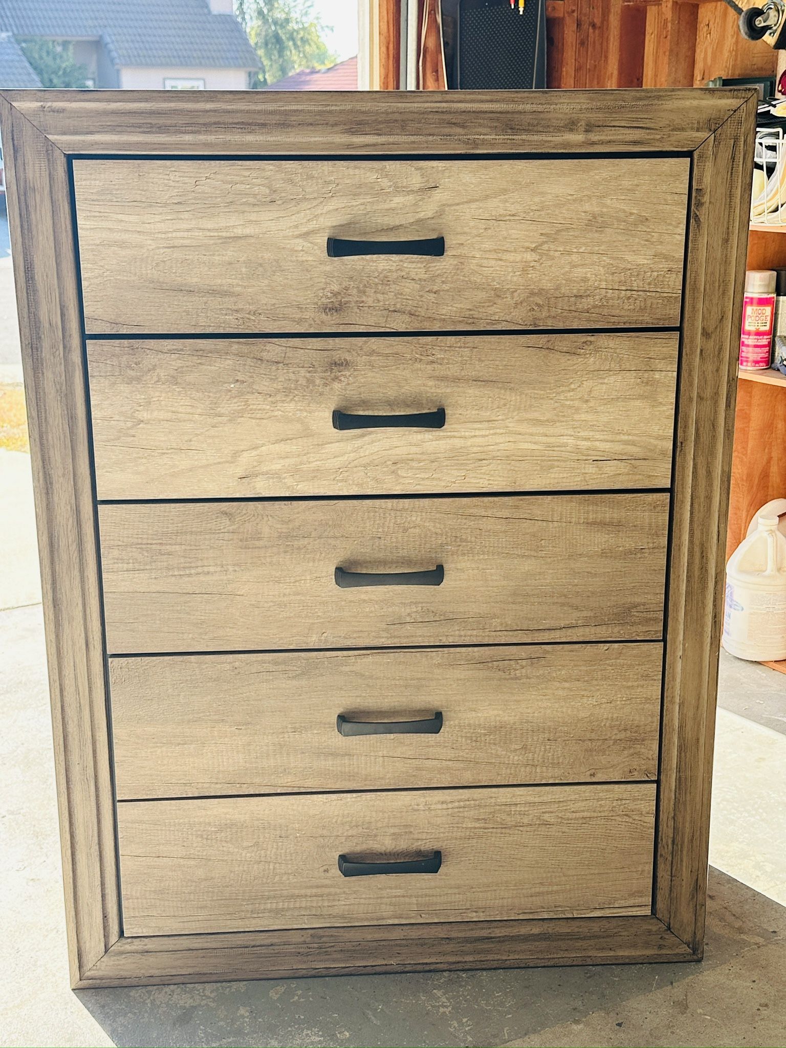 Dresser
