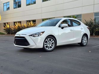 2017 Toyota Yaris iA