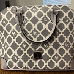 Dooney & Bourke Handbag