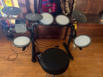 Donner DED-70 Electronic Drum Set – Complete Setup w/ Stool, Headphones & Sticks – $175 OBO