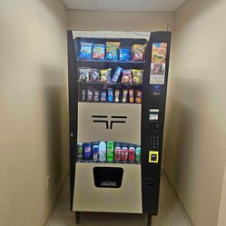 Vending Machine With Card Reader 