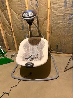 Graco Baby Swing