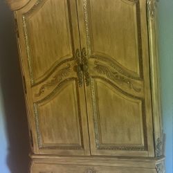 Armoire