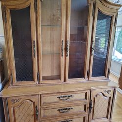 2-piece China Cabinet 