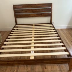 Queen Frame Brand New $300