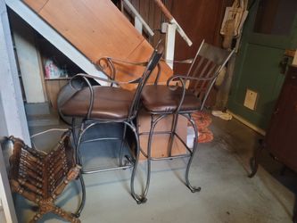 Free 2 barstools