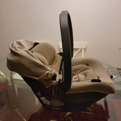 Baby Carseat With Base