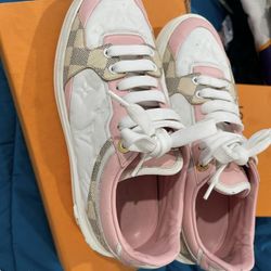 LV Leather Sneakers 