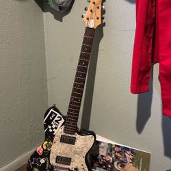 Electric Guitar (Ibanez Talman)