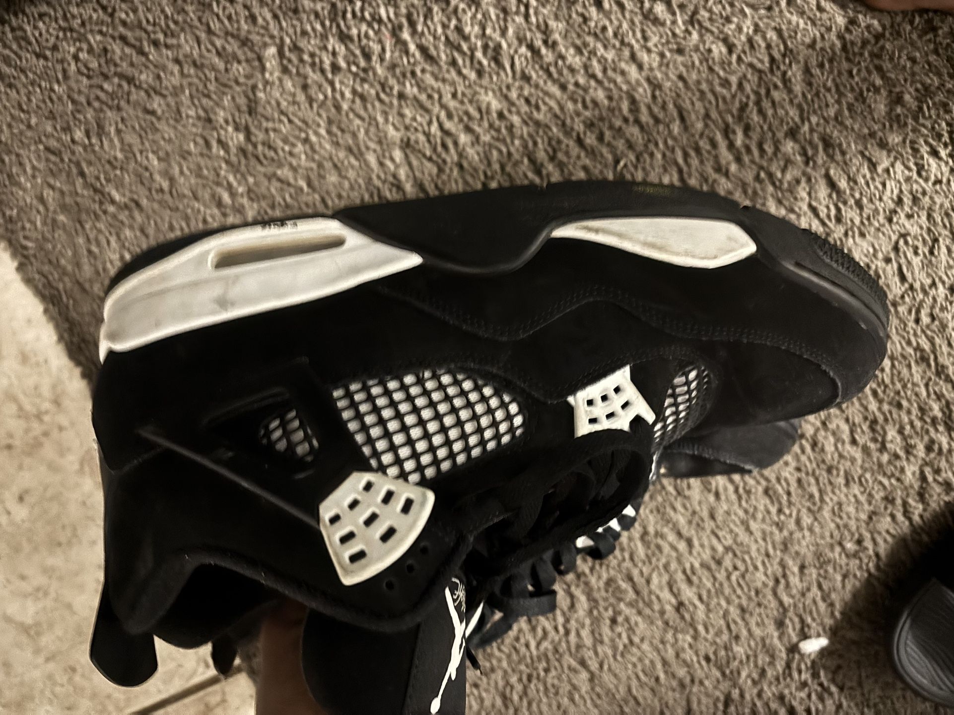 jordan 4s Black & white