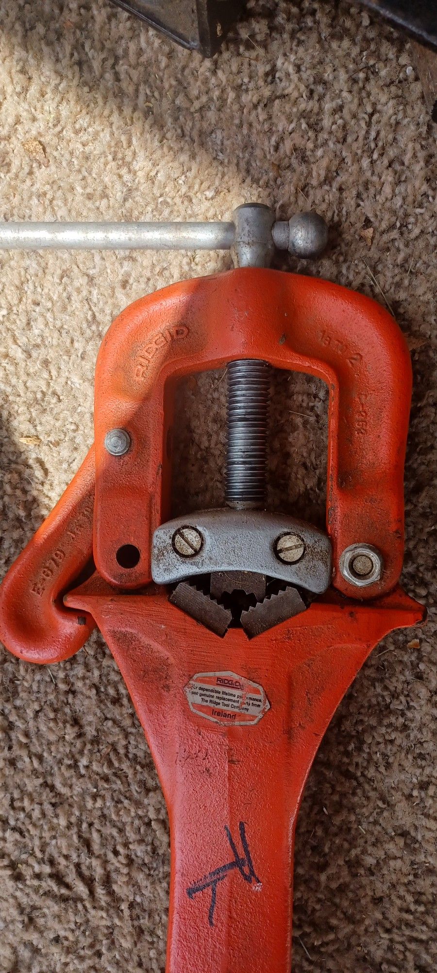 Rigid Dead Man Arm And Cutter