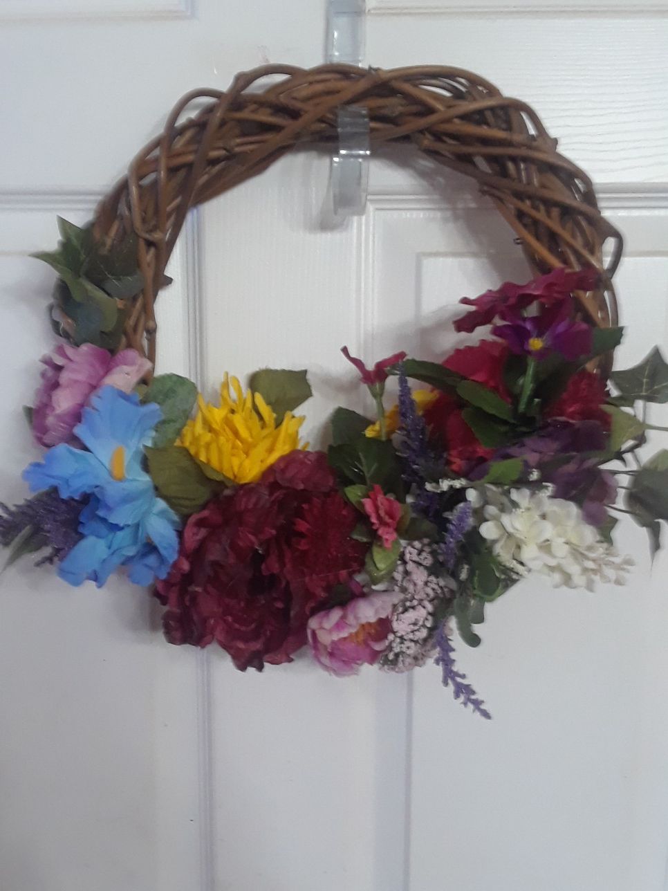Large spring wreath $25.00 cash only ( serious buyers)