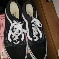 Vans Men 10 In New Condition 