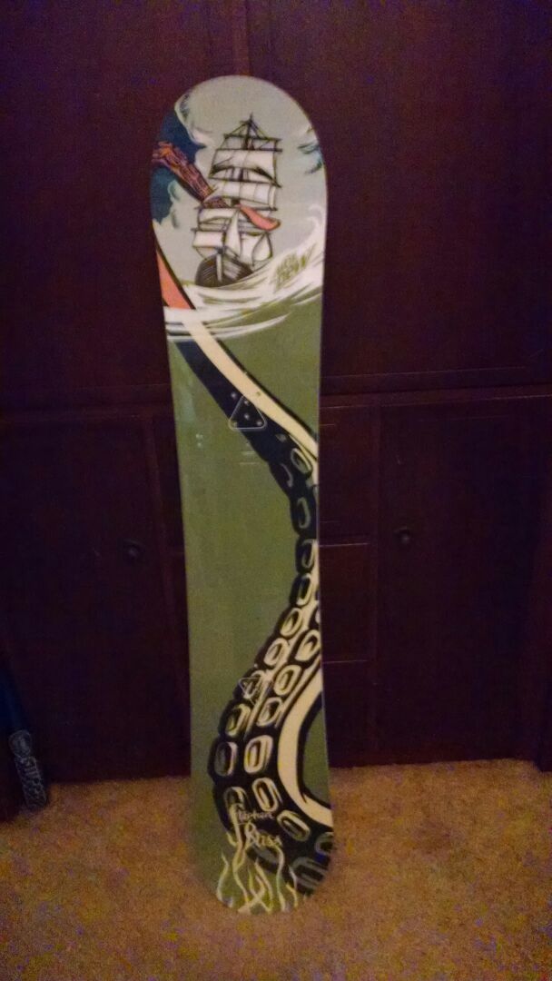 inleveren melodie Overleven Limited Edition Mountain Dew Burton Snowboard for Sale in Andover, KS -  OfferUp