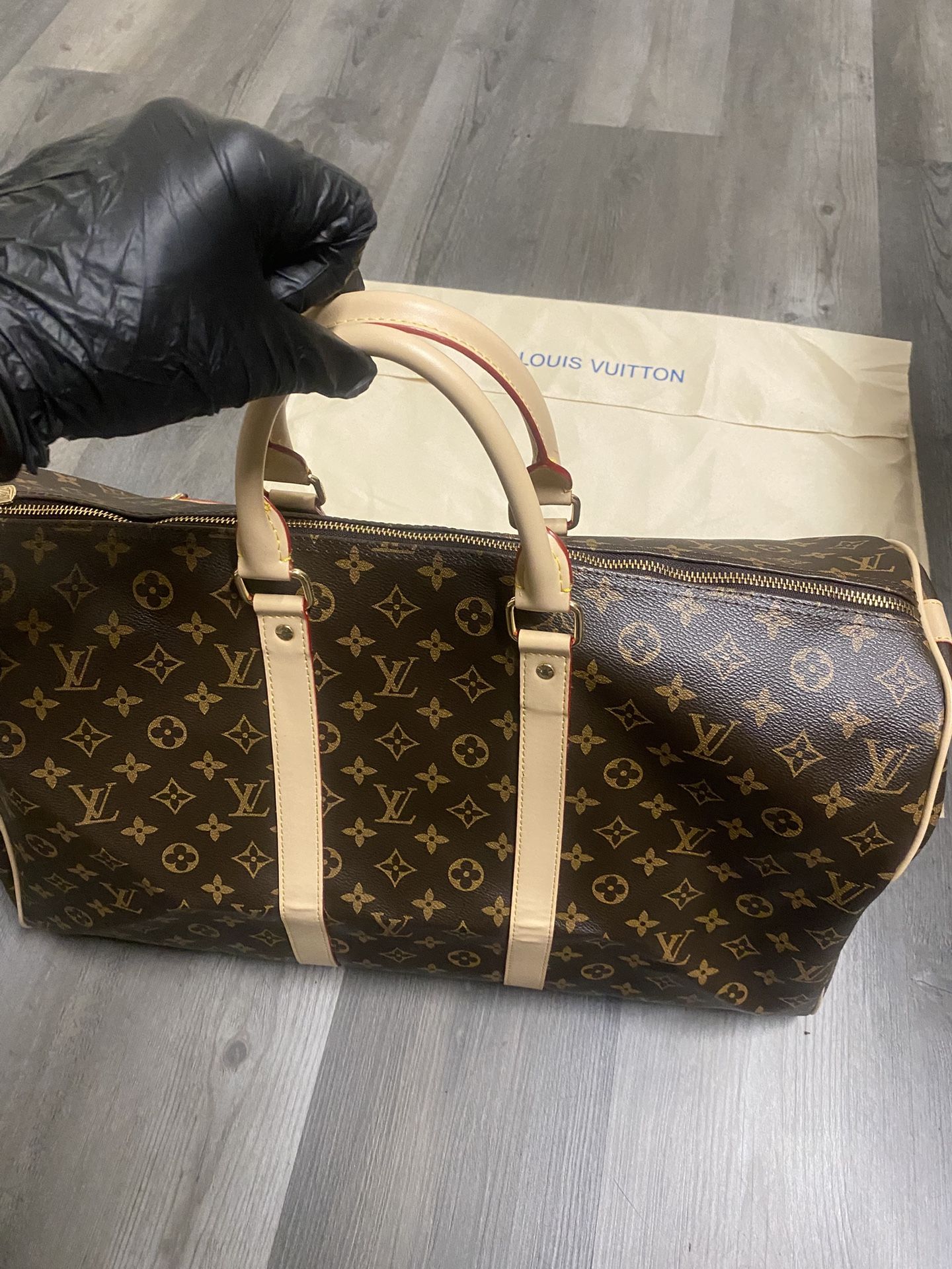 Louis Vuitton Keepall Bandoulière 55 Monogram Duffel Bag