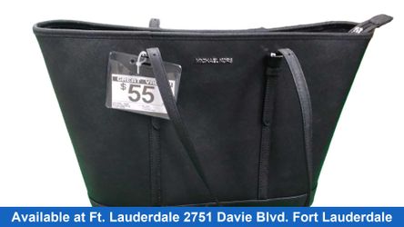 Michael Kors Ac-2504 Black Purse / Handbag