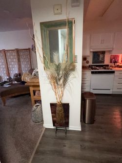Dried arrangement/floor vase/abstract arrangement
