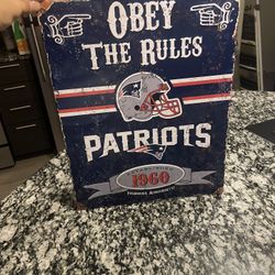 Patriots Sign