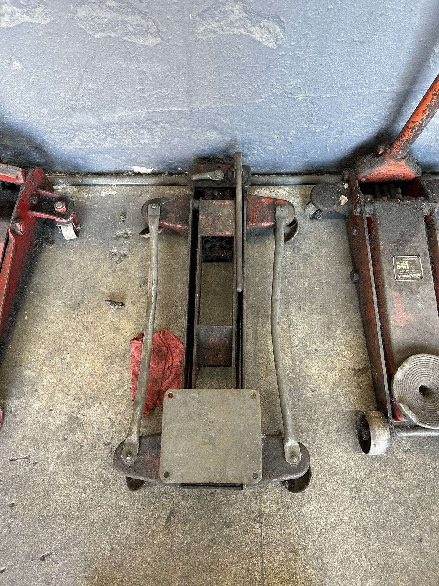 Snapon Transmission Floor Jack for Sale in Claremont, CA OfferUp