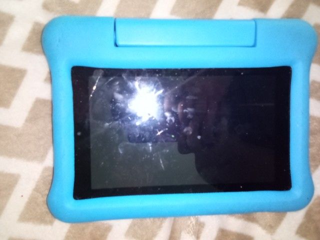 Kindle Fire With Case And Charger