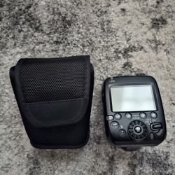 Canon ST-E3-RT Transmitter | Wireless Flash Trigger | Radio Control | Speedlite Commander