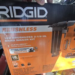 Finish Nailer, With Charger