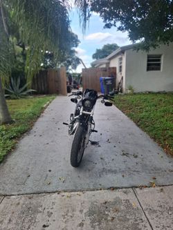 Harley davidson sportster  (contact info removed) blue
