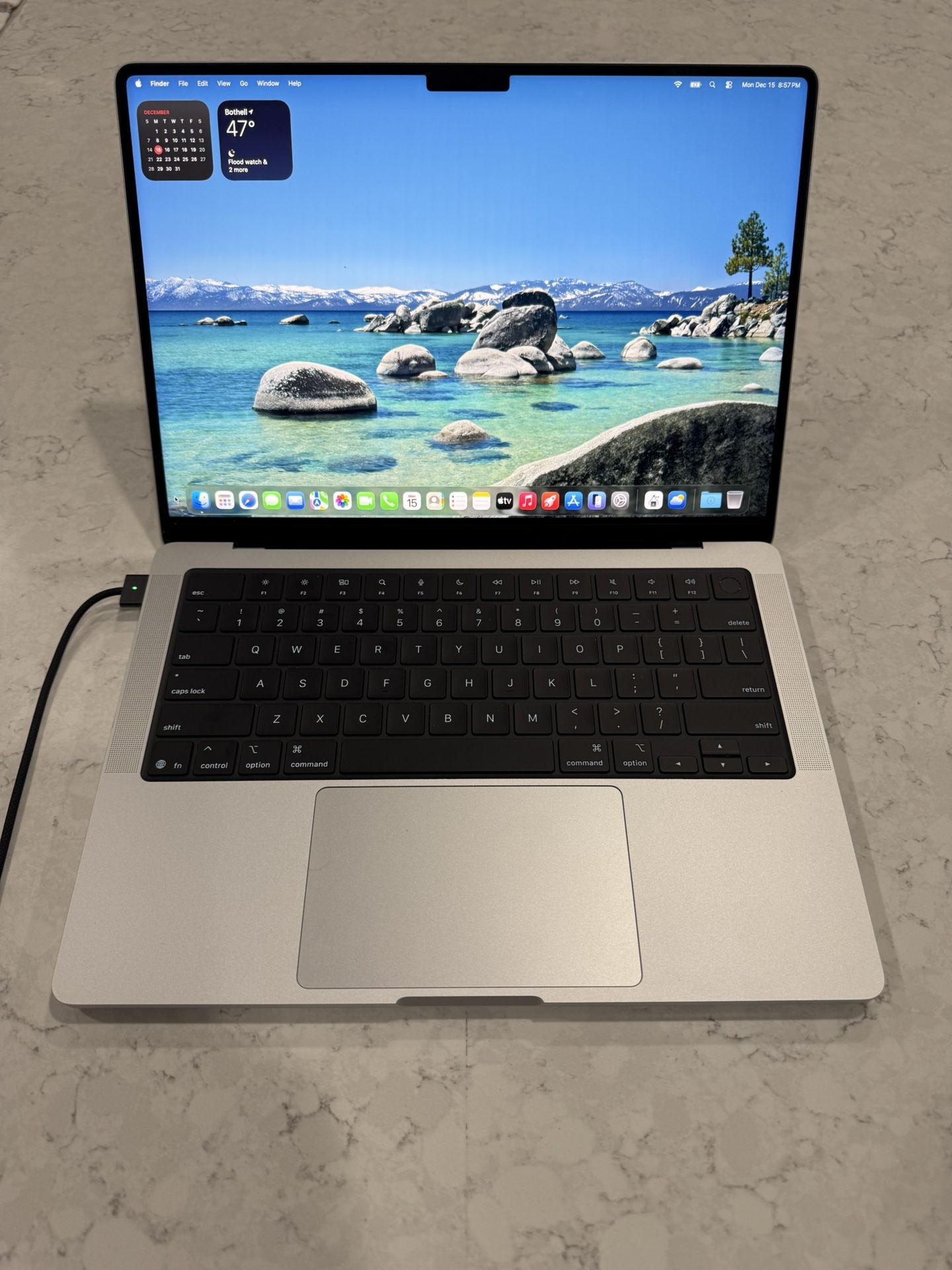 2025 M5 MacBook Pro 14”