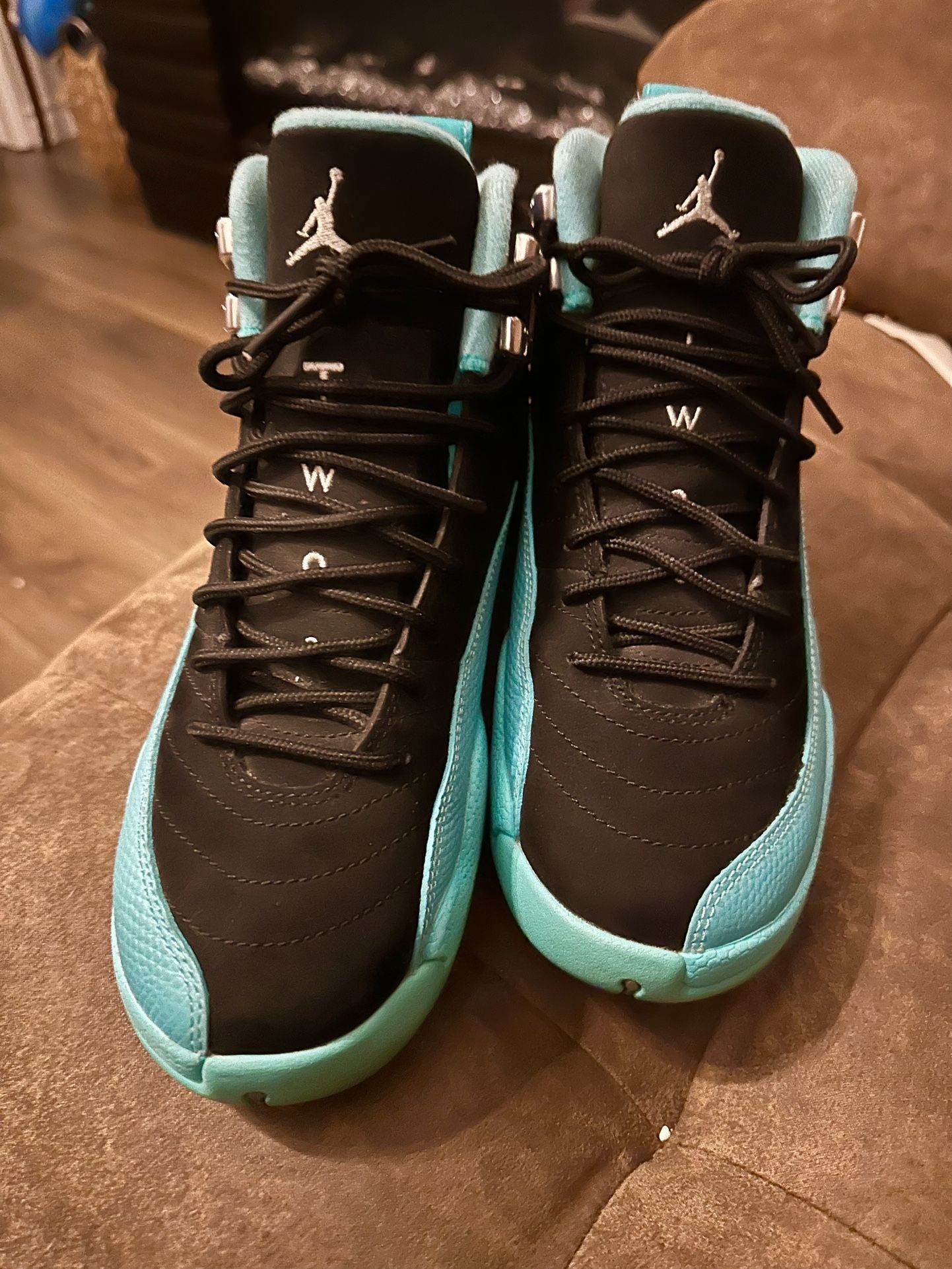 Black Air Jordan 12 Retro Hyper Jade Nike Air Jordan 12 Retro GG 