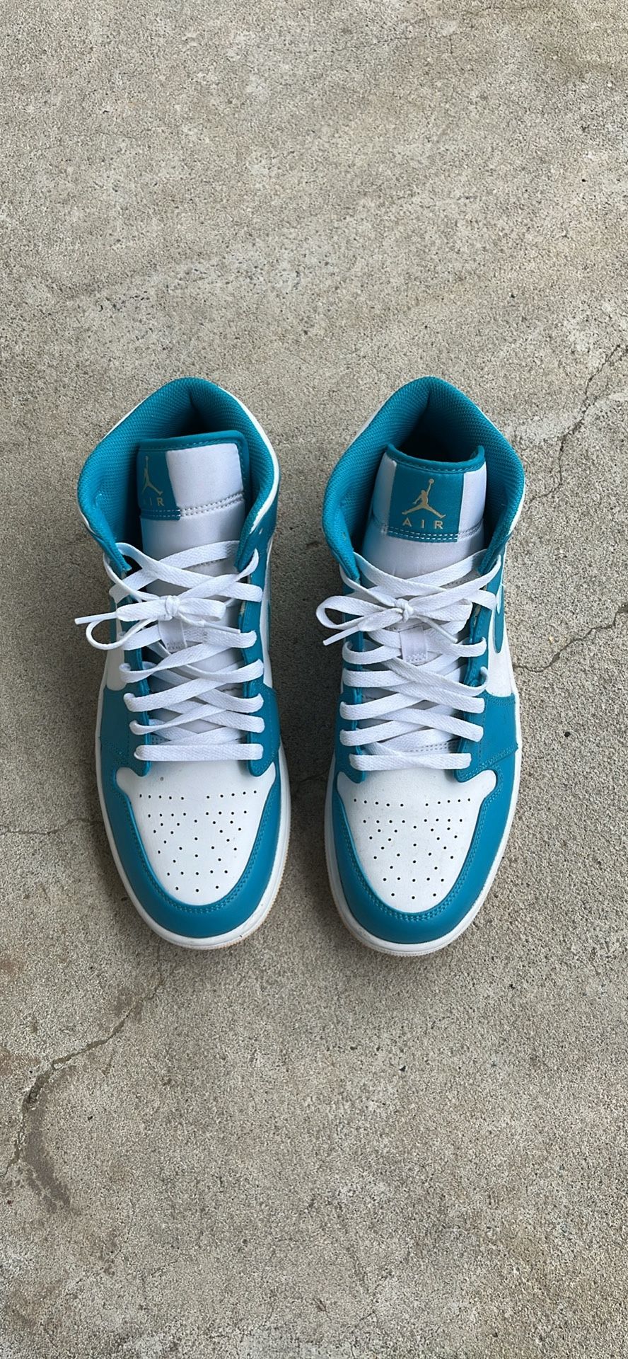 Jordan 1 Aquatone Mid