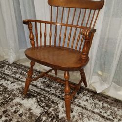 Windsor Vintage Maple Armchair
