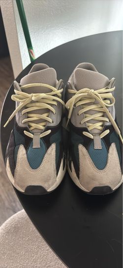 Yeezy  wave runner shoes