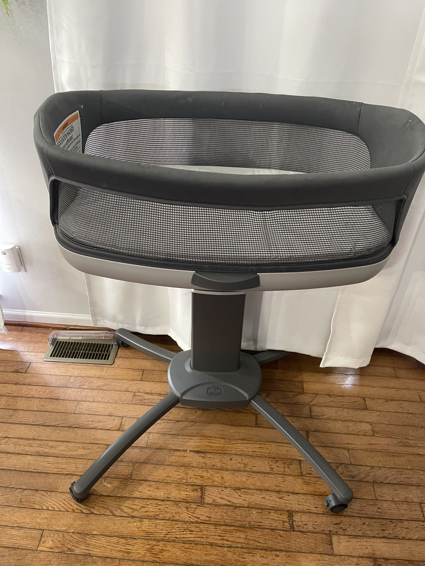 Basinet Changing Table