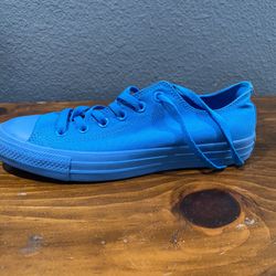 Converse Blue Spray