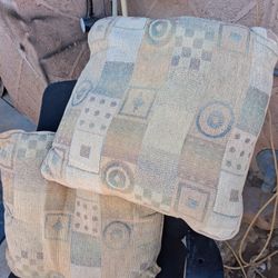 5 Like New Good Cond. Pillows