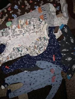 12 onesies. 6 to 12 months.