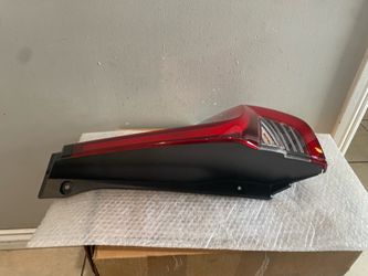 2023-2026 Honda CRV left tail light