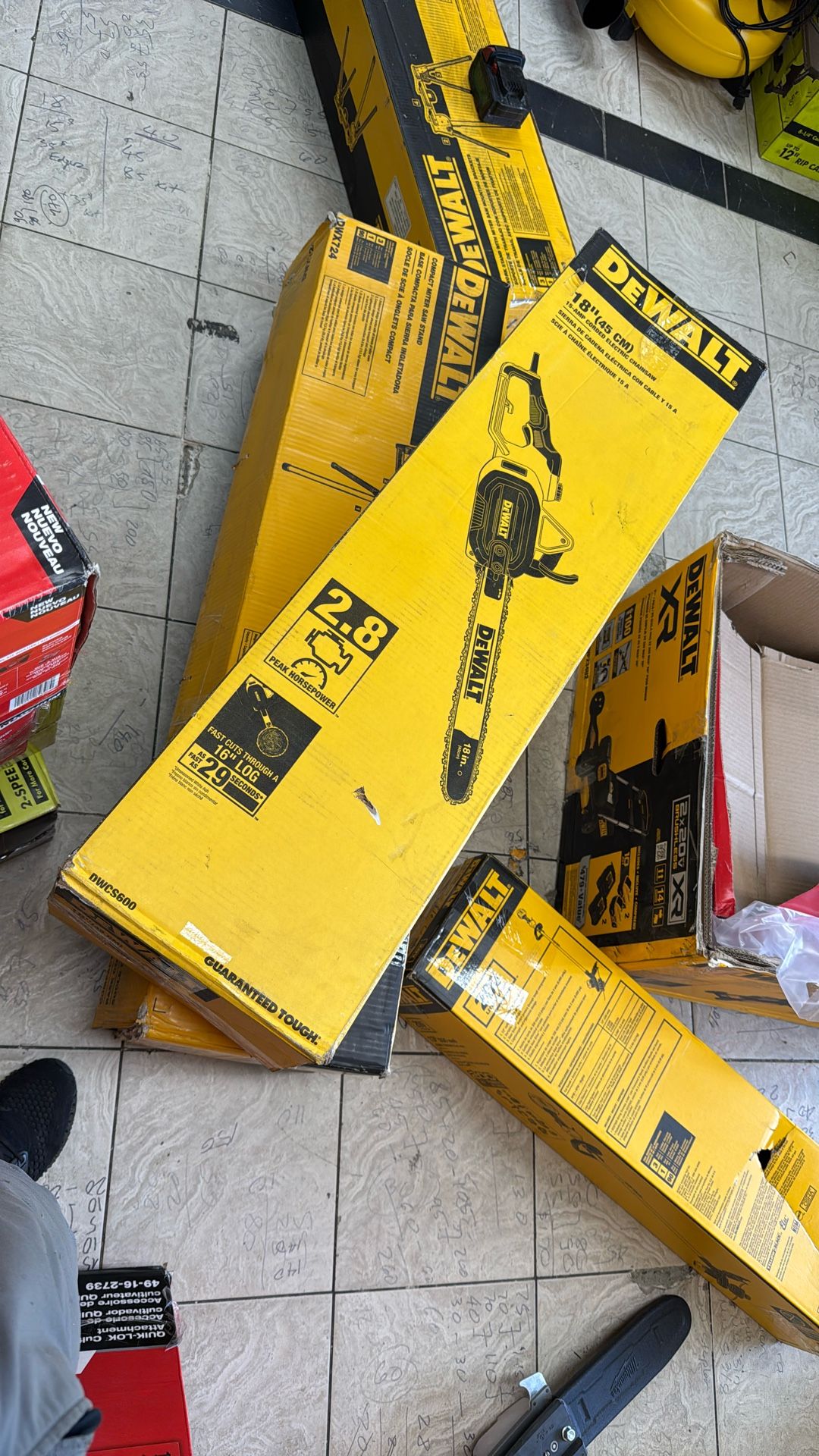 Dewalt 18 Inch Electric Chainsaw