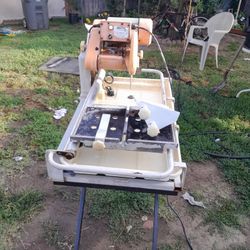 Chicago 10" Tc250B  Tile Saw