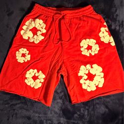 Denim tear shorts ☘️