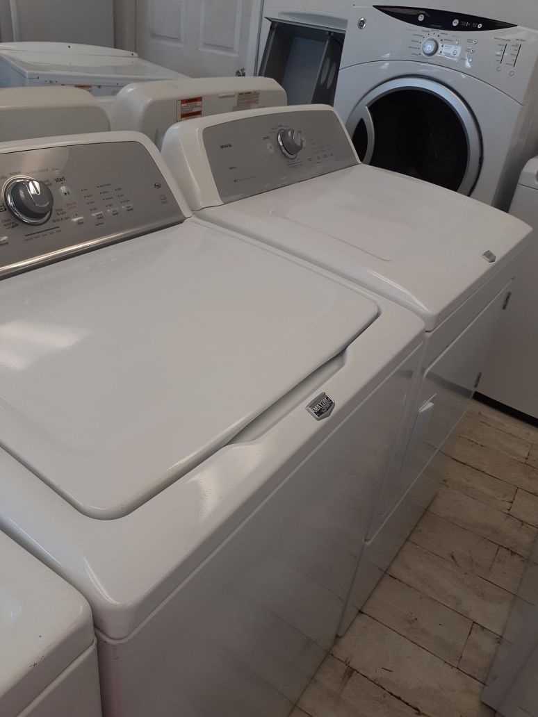 Maytag Bravos Washer and Dryer Set
