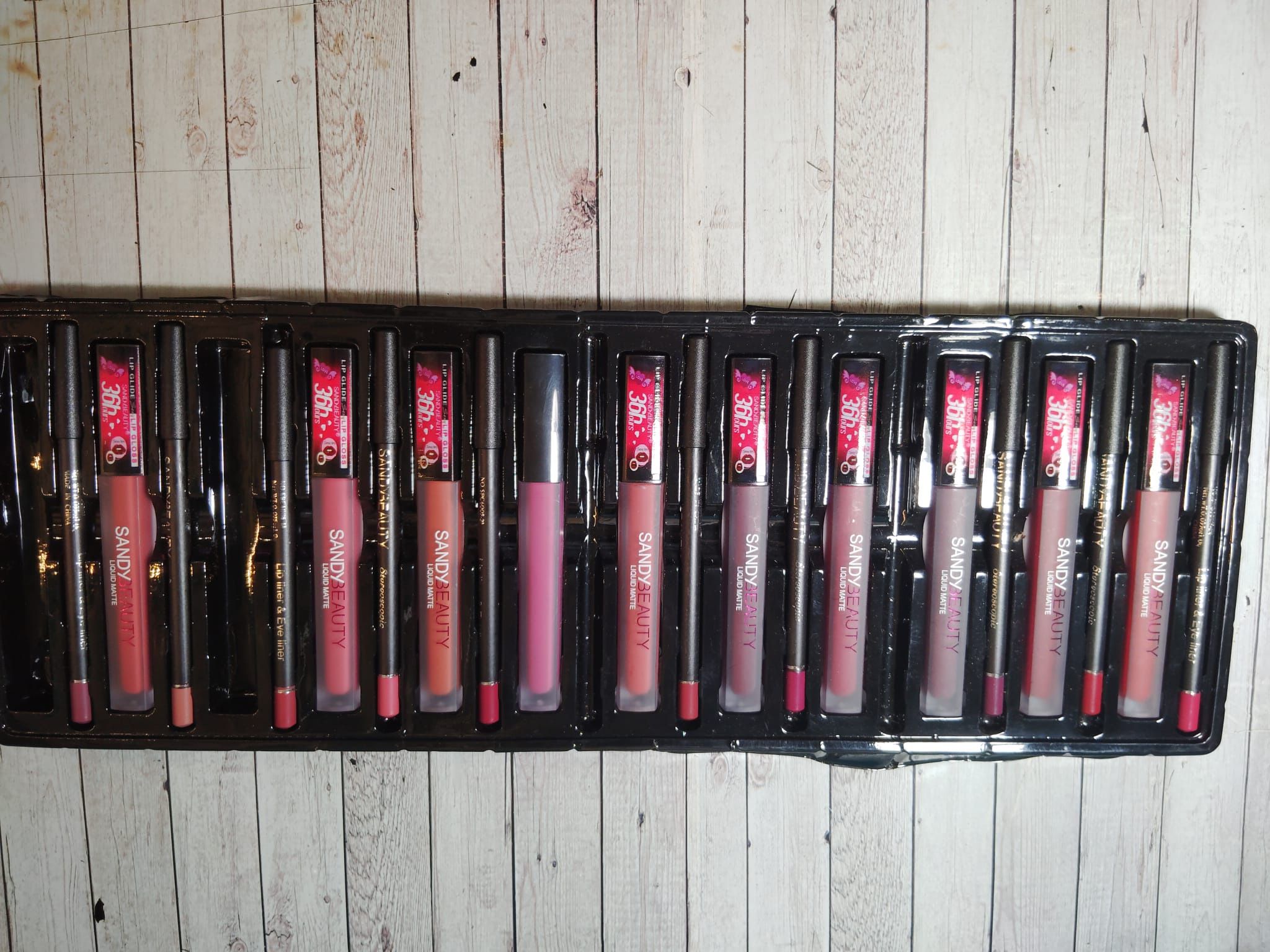 “sandy beauty” lipgloss