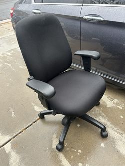 Office Desk Chairs 