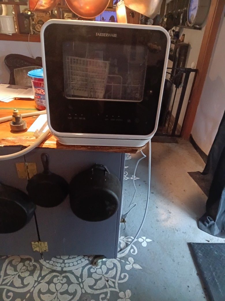 Small Portable Dishwasher/Tiny Homes