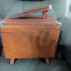Vintage Wooden Shoeshine Box w/ Brushes – Classic Style