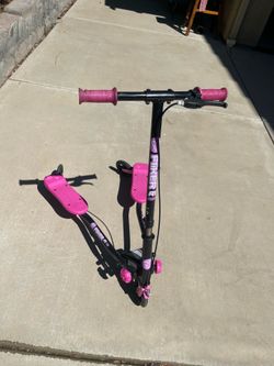 Yvolution Y Scooter