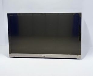 Sony Bravia 40” TV (KDL-40EX710) + Wall Mount